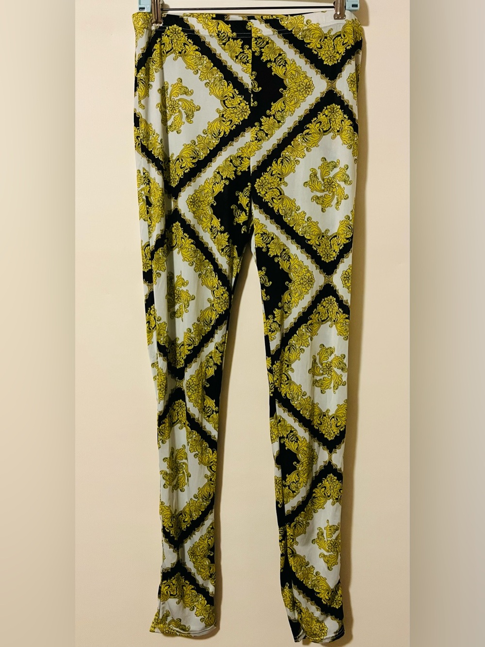 PrettyLittleThing Baroque Print Leggings Black Gold Size 12